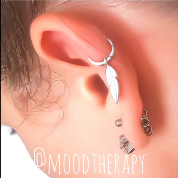 925 Sterling Boho Feather Cartilage Helix Hoop Earring for Upper Ear Piercing - Picture 5 of 9